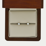 Broquel con Brillante .25 puntos Oro 14K